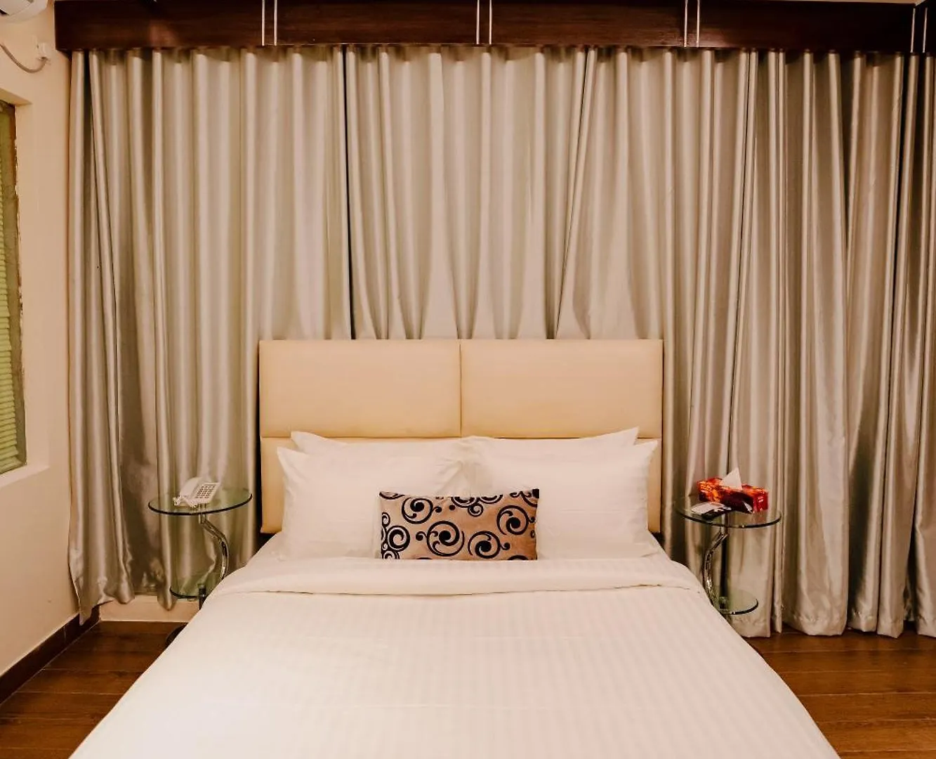 Royal Residence Dhaka