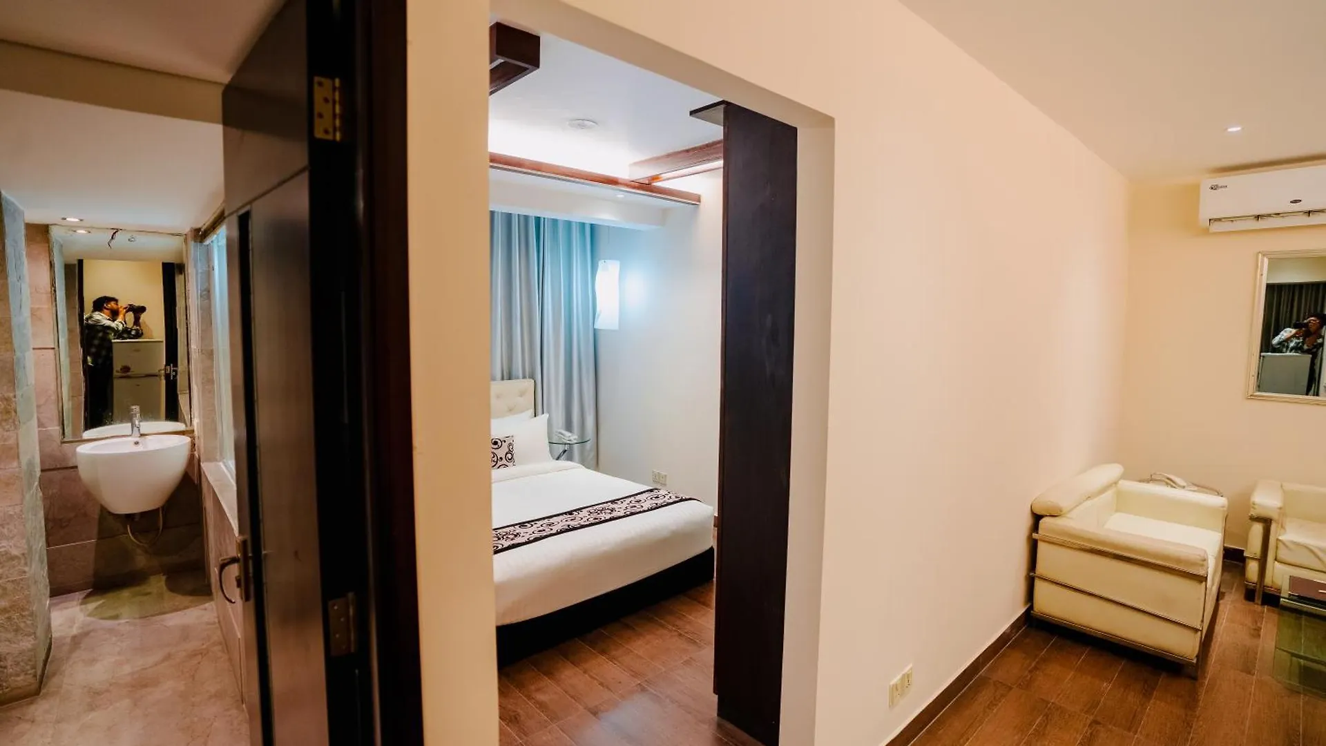 Hotel Royal Residence Dhaka