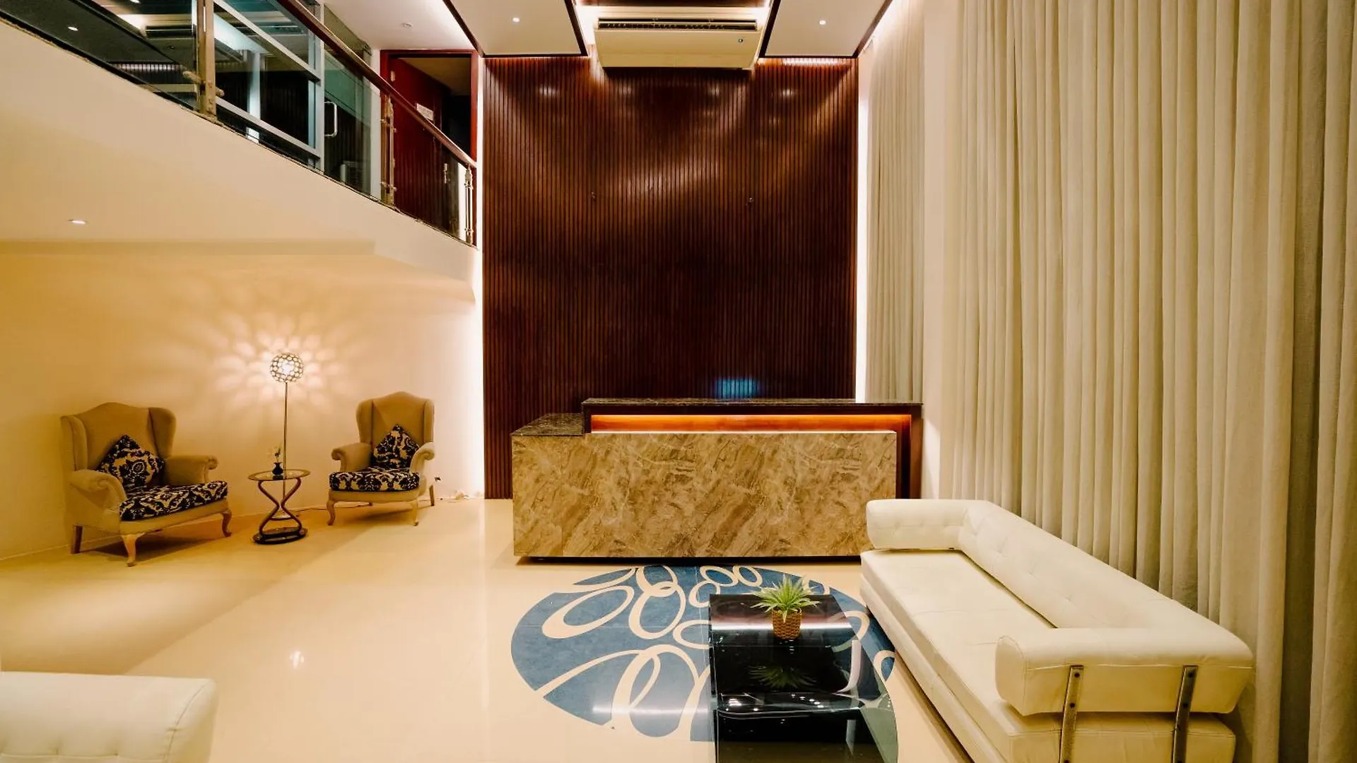 Royal Residence Dhaka Hotel