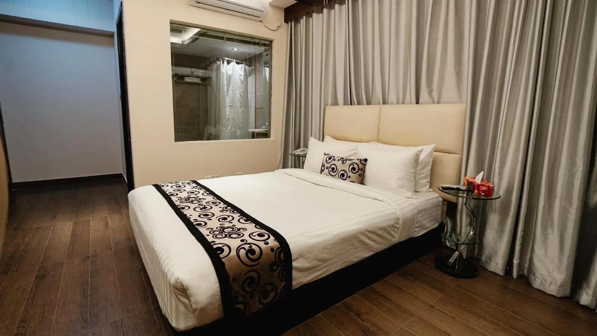 *** Hotel Royal Residence Dhaka Bangladesh