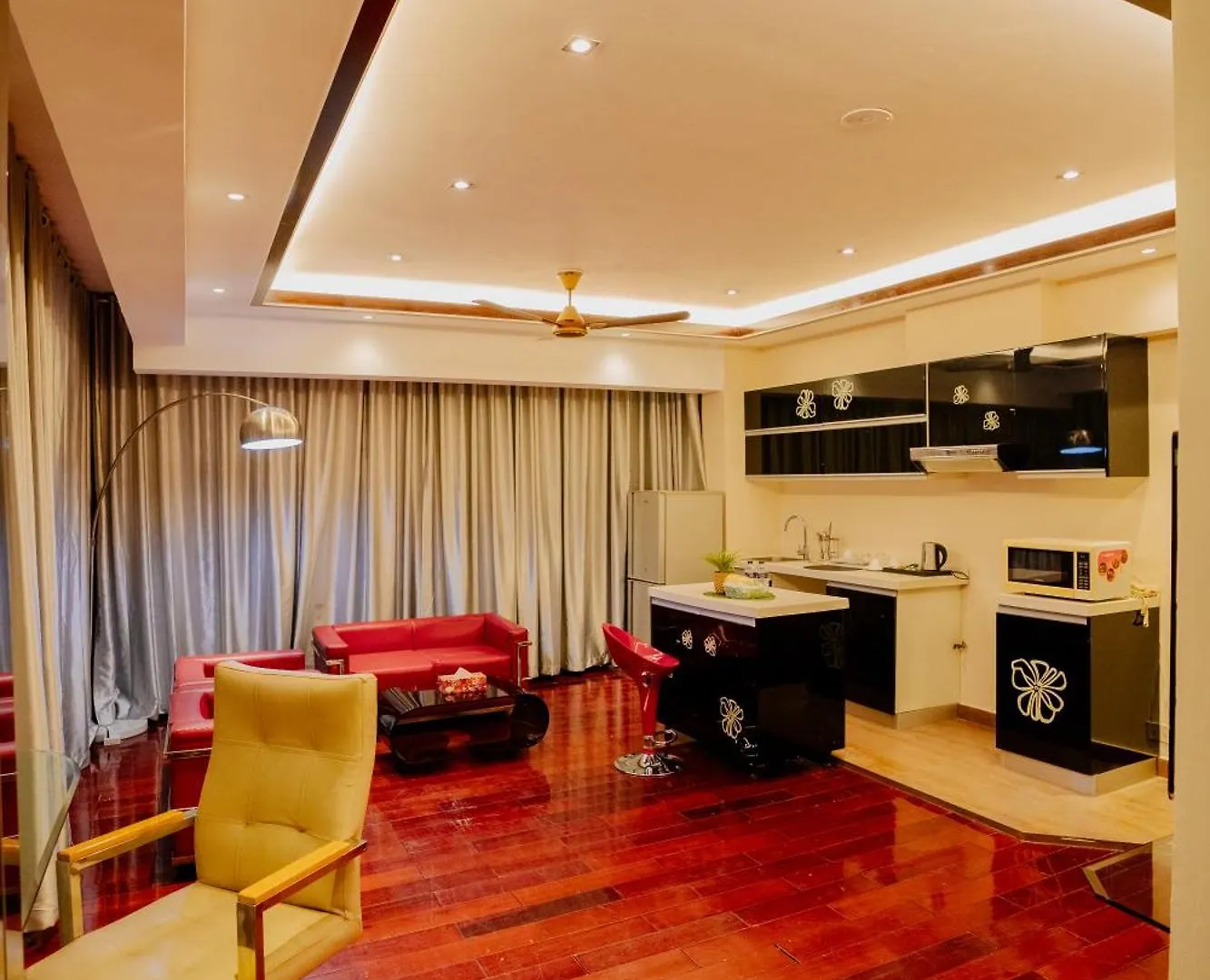 Royal Residence Dhaka 3*,